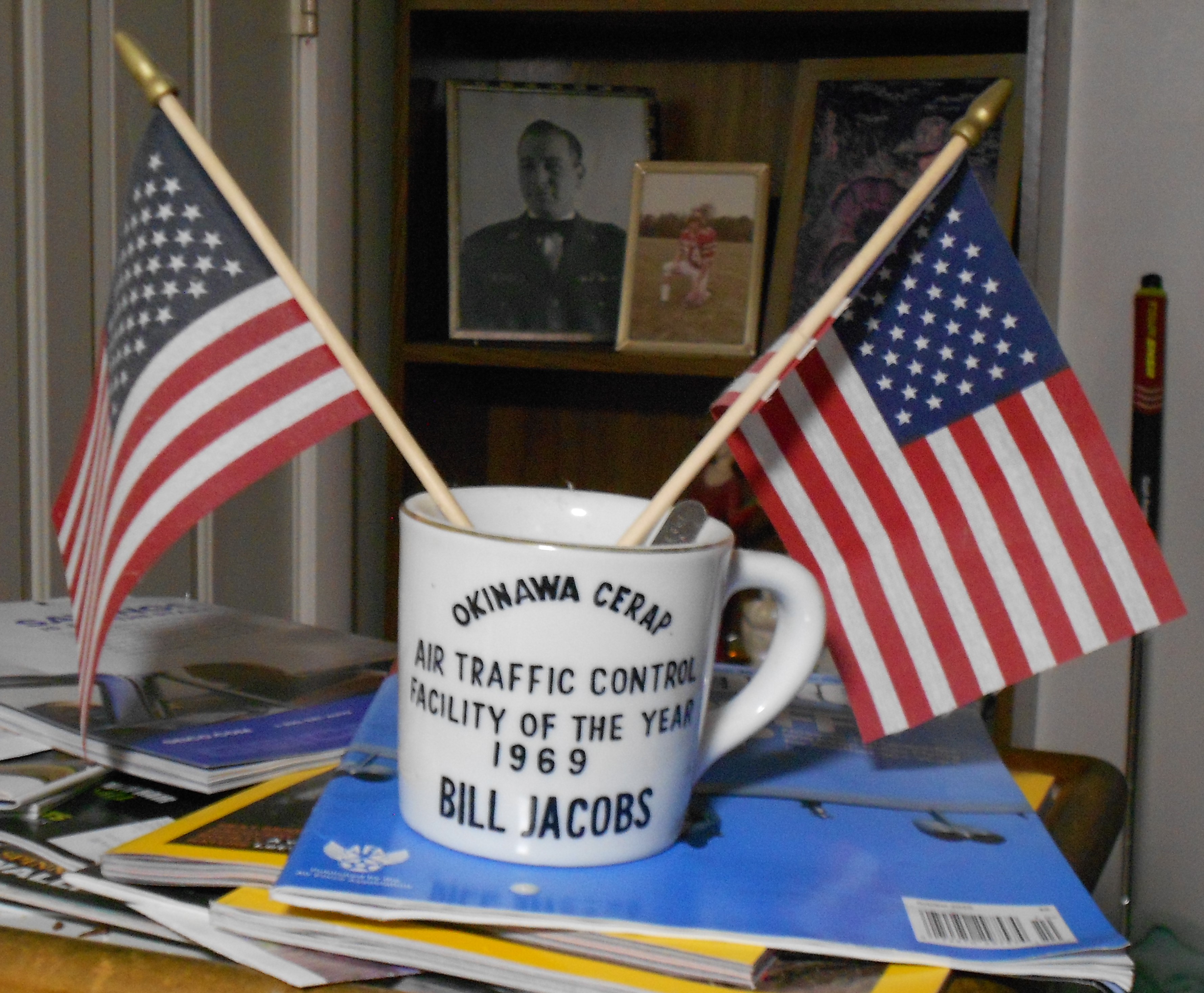 American flags in a coffee mug